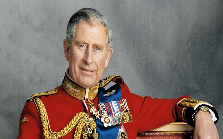রাজা তৃতীয় চার্লসের রাজ্যাভিষেক উপলক্ষে ব্রিটেনজুড়ে সরকারি ছুটি ঘোষণা