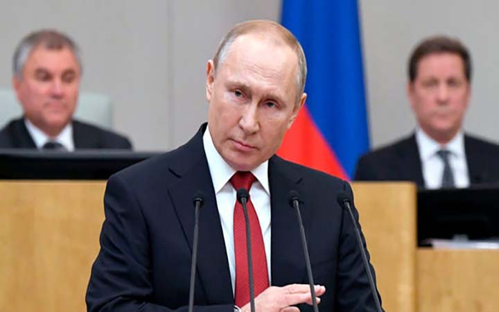 ট্রাম্পের চেয়ে বাইডেন কম আবেগপ্রবণ : পুতিন