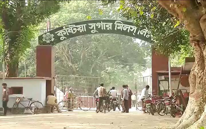 চিনি চুরির ঘটনায় কারখানার উপ মহাব্যবস্থাপকের বিরুদ্ধে মামলা