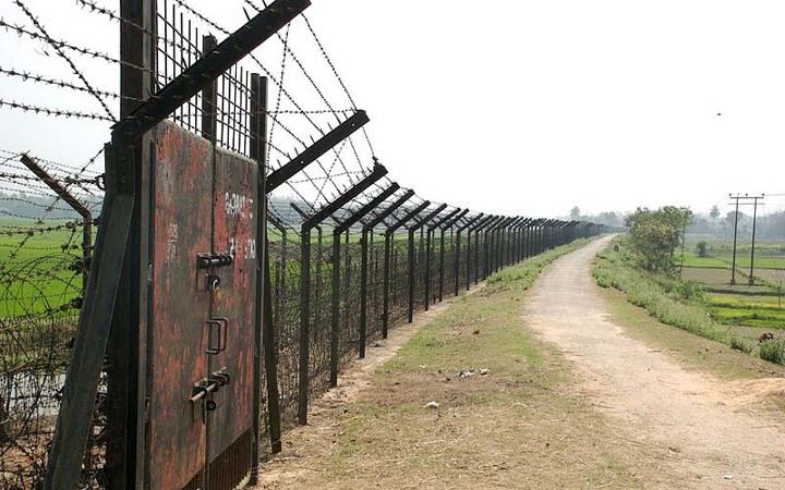রাজশাহী সীমান্তে বাংলাদেশী যুবকের গুলিবিদ্ধ লাশ উদ্ধার