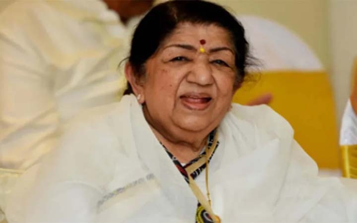 লতা মঙ্গেশকর আর নেই