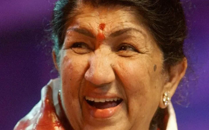 লতা মঙ্গেশকার : বিষ প্রয়োগ, প্রেম-বিয়ে, বাংলাদেশ