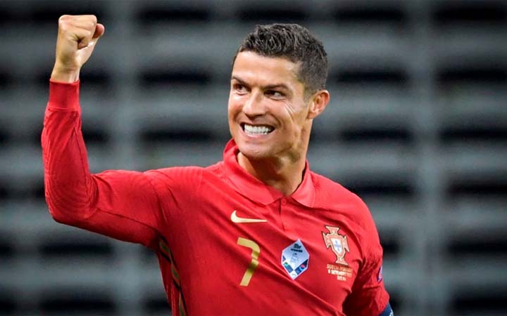 রোনালদো কেন ইতিহাসের সর্বোচ্চ গোলদাতা নন