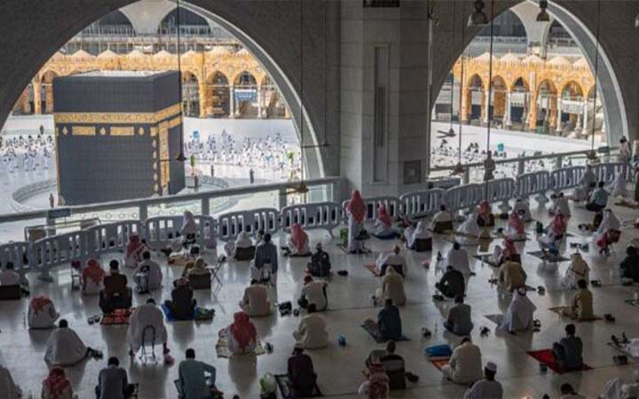 দুই বছর পর মক্কা-মদিনায় ইফতার আয়োজন