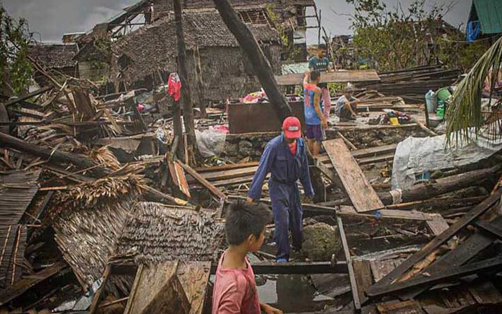 ফিলিপাইনে দুর্যোগপূর্ণ আবহাওয়ায় মৃতের সংখ্যা ২২৪, নিখোঁজ ১৪৭ জন