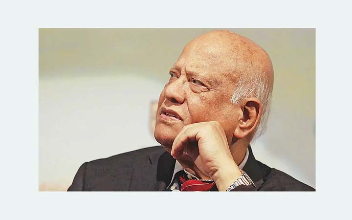 মা-বাবার কবরের পাশে শায়িত সাবেক অর্থমন্ত্রী মুহিত
