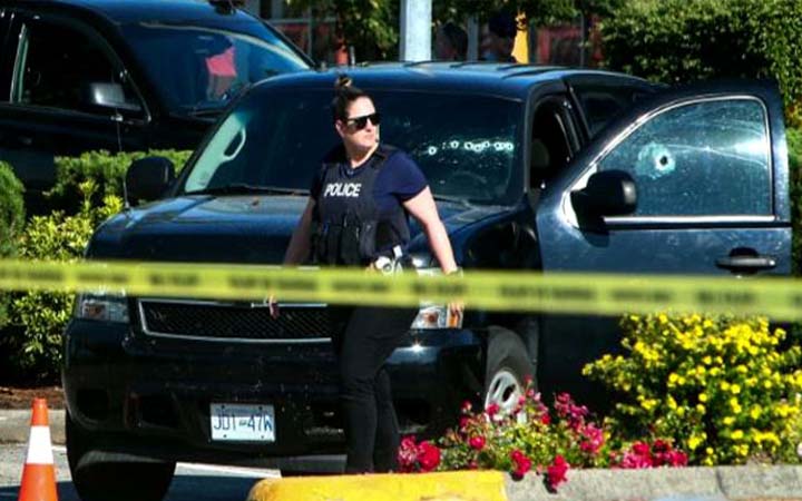 কানাডায় দফায় দফায় গোলাগুলি, বন্দুকধারীসহ নিহত ৩