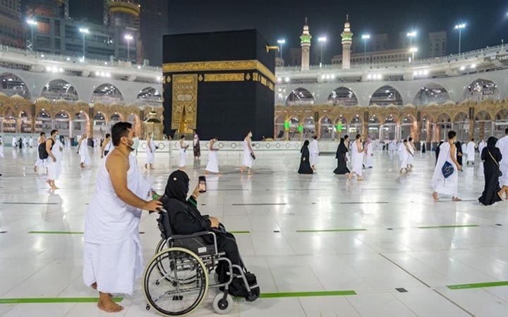 সকল বয়সী শিশুকে মক্কার মসজিদ আল হারামে প্রবেশের অনুমতি