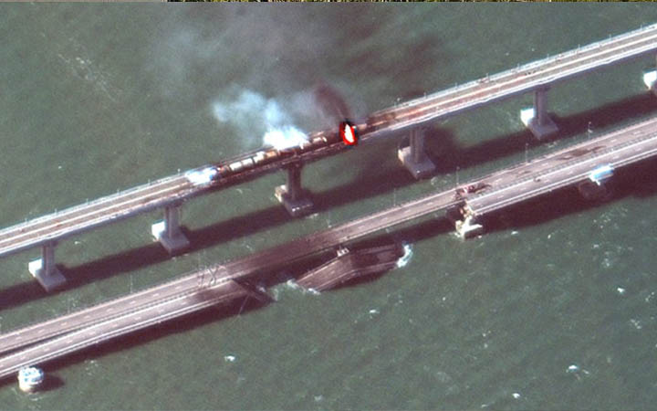 ক্ষতিগ্রস্ত সেতুটি পরিদর্শনে যাবে রাশিয়ান ডুবুরিরা