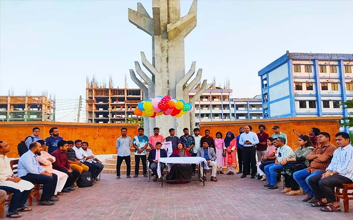 পাবিপ্রবিতে প্রেসক্লাবের যাত্রা শুরু