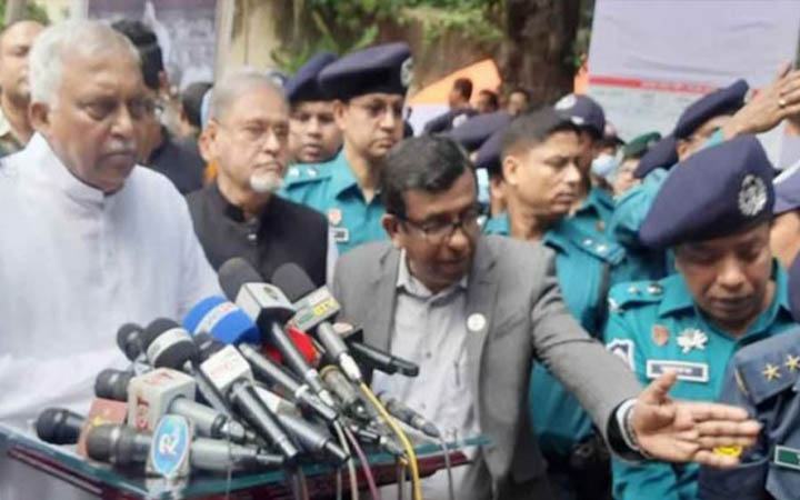 জেলহত্যা মামলার পলাতক আসামিদের দেশে ফিরিয়ে সাজা কার্যকর করা হবে : স্বরাষ্ট্রমন্ত্রী