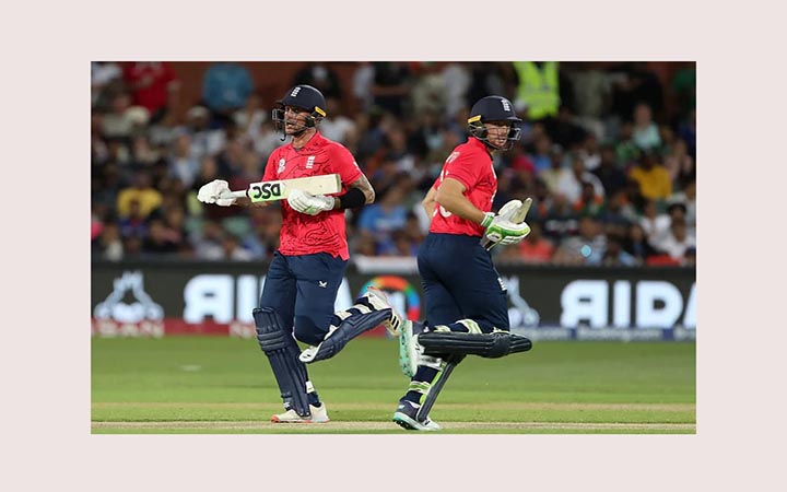 ভারতকে ১০ উইকেটে গুঁড়িয়ে ফাইনালে ইংল্যান্ড
