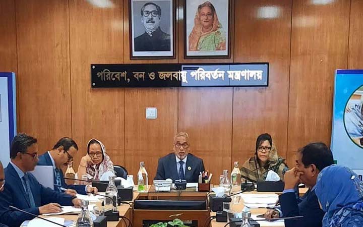 বায়ুদূষণ রোধে বিশেষ অভিযানের নির্দেশ পরিবেশমন্ত্রীর