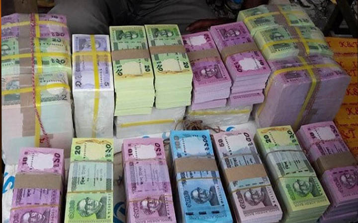 আজ থেকে পাওয়া যাবে নতুন টাকা