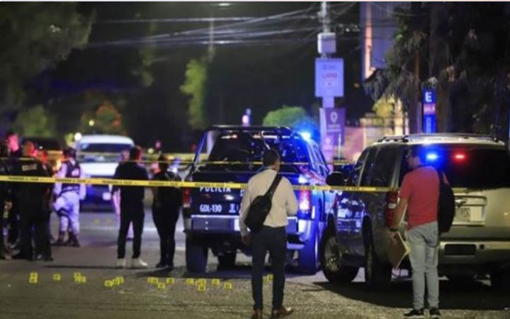 মেক্সিকোর ওয়াটার পার্কে বন্দুকধারীদের হামলায় নিহত ৭