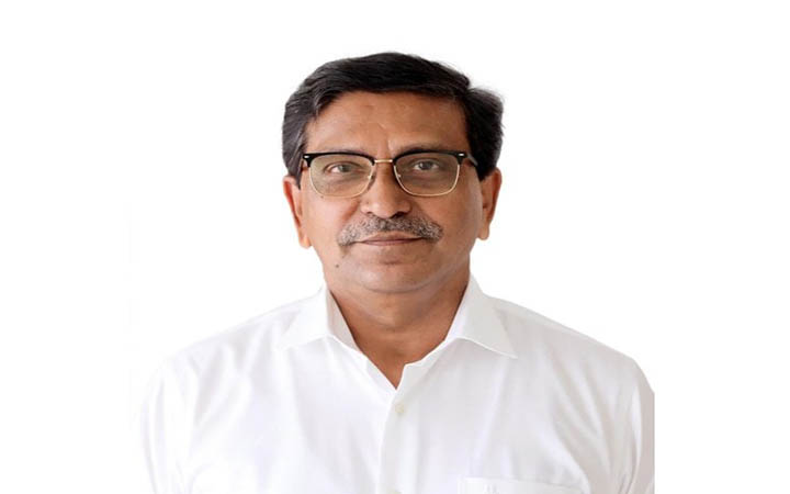 পশ্চিমারা নানামুখী নিষেধাজ্ঞা দিয়ে কোণঠাসা করতে চায় : হানিফ