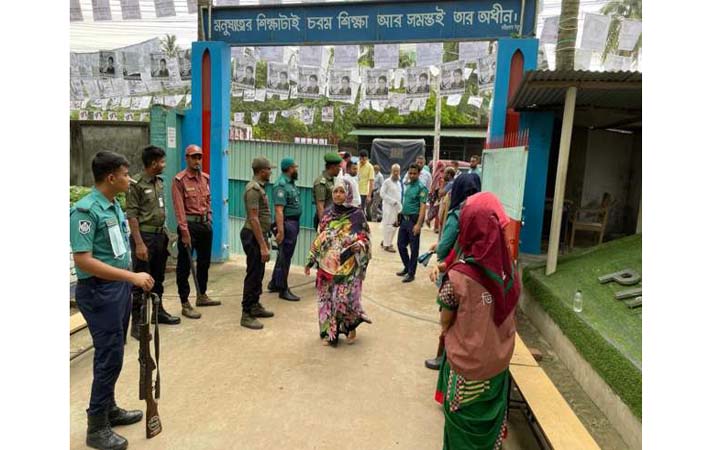 দুই সিটিতে চলছে ভোট গণনা