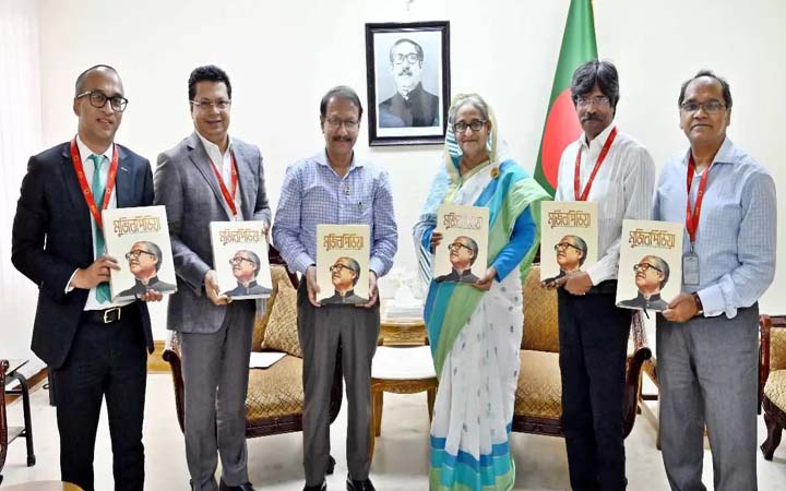 ‘মুজিবপিডিয়া’র মোড়ক উন্মোচন করলেন প্রধানমন্ত্রী