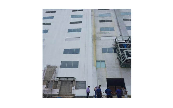 মুন্সীগঞ্জে ভবনে রঙ করার সময় রশি ছিঁড়ে পড়ে ২ শ্রমিক নিহত