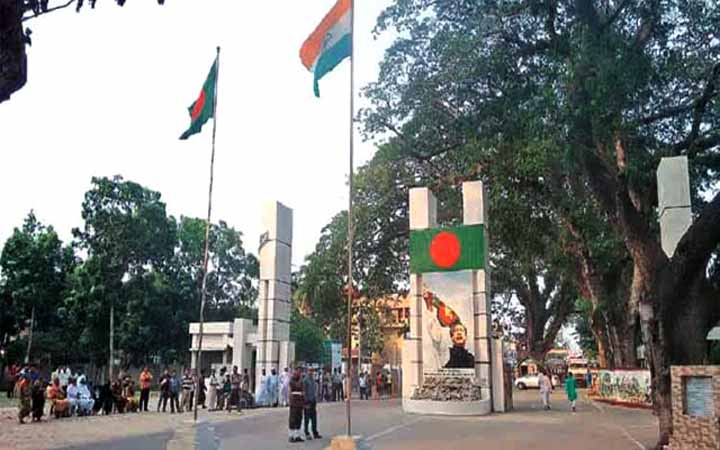 ভারত থেকে বেনাপোল বন্দরে ৮৪ টন বিস্ফোরক আমদানি