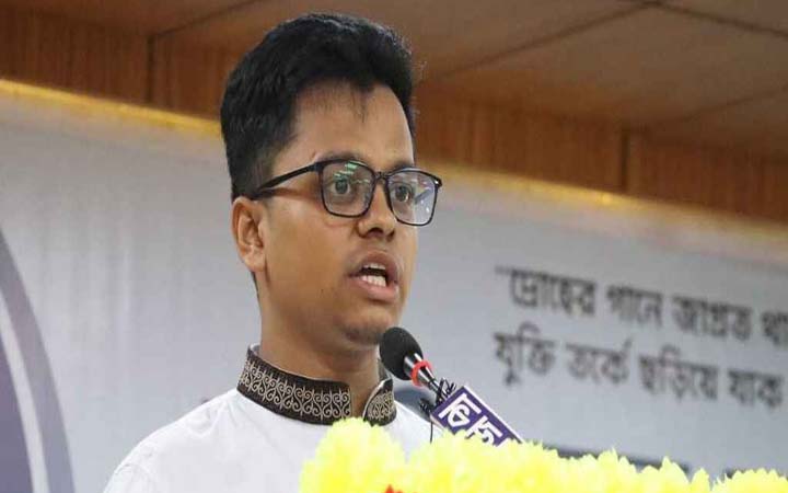 প্রার্থিতা চ্যালেঞ্জ করে রিটের বিষয়ে ফরহাদের পোস্ট