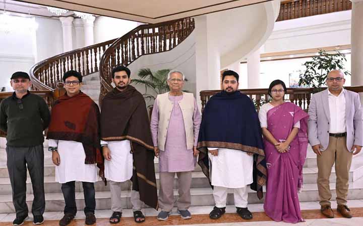 প্রধান উপদেষ্টার সঙ্গে এনসিপির প্রতিনিধিদলের বৈঠক