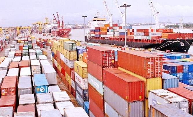 মোংলা বন্দরে সাত মাসে রেকর্ড পরিমাণ কন্টেইনার হ্যান্ডলিং