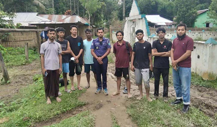 হামহাম জলপ্রপাতে আটকে পড়া ১০ শিক্ষার্থীকে উদ্ধার