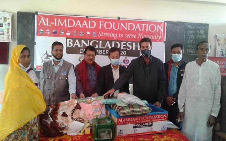 পাবনার চরা লে গ্লোবাল ওয়ান বাংলাদেশ’র গর্ভবর্তী ও প্রসূতি মায়েদের মাঝে শীতবস্ত্রসহ বিভিন্ন দ্রব্য সামগ্রী বিতরণ