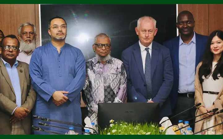 শ্রমিকের অধিকার নিশ্চিতে সরকার প্রতিশ্রুতিবদ্ধ: শ্রমমন্ত্রী