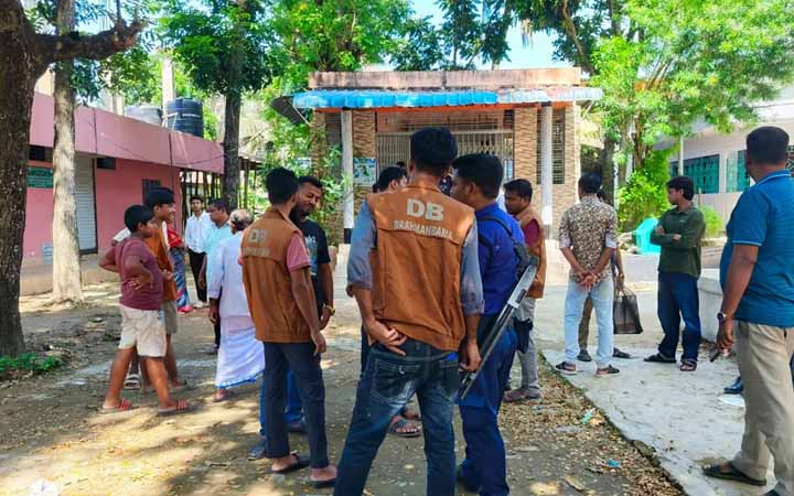 ব্রাহ্মণবাড়িয়ায় মন্দিরে স্বর্ণালংকারসহ ছয়টি মূর্তি লুট