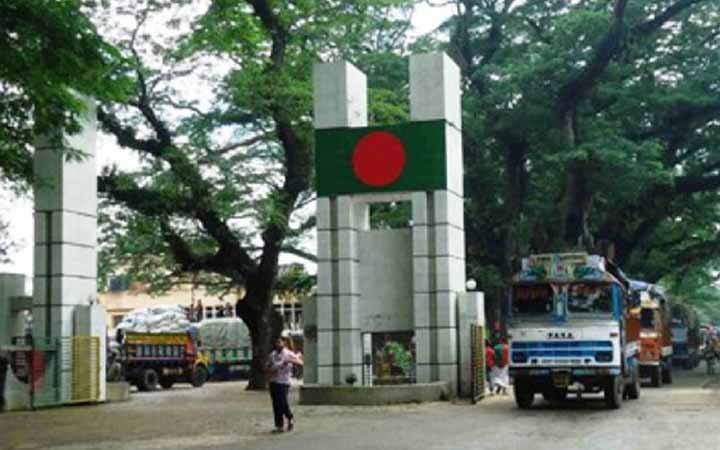 স্বাভাবিক হলো বেনাপোল-পেট্রাপোল বন্দরের আমদানি-রফতানি