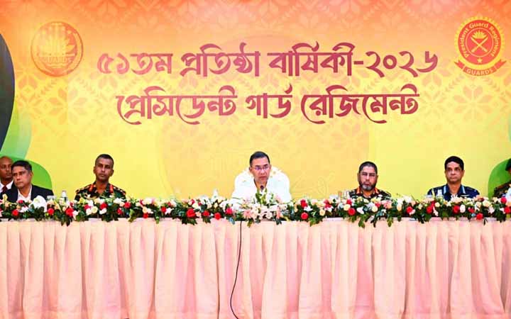 নিরাপত্তা কৌশলে জনগণ থেকে দূরে না রাখার আহ্বান প্রধানমন্ত্রীর