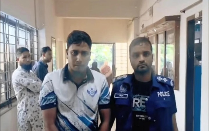 তরুণীর ব্যক্তিগত ছবি ছড়ানোর হুমকি, পর্নোগ্রাফি মামলায় যুবক গ্রেপ্তার