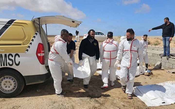 লিবিয়া উপকূলে বাংলাদেশিসহ ১৭ অভিবাসীর নিথর দেহ উদ্ধার