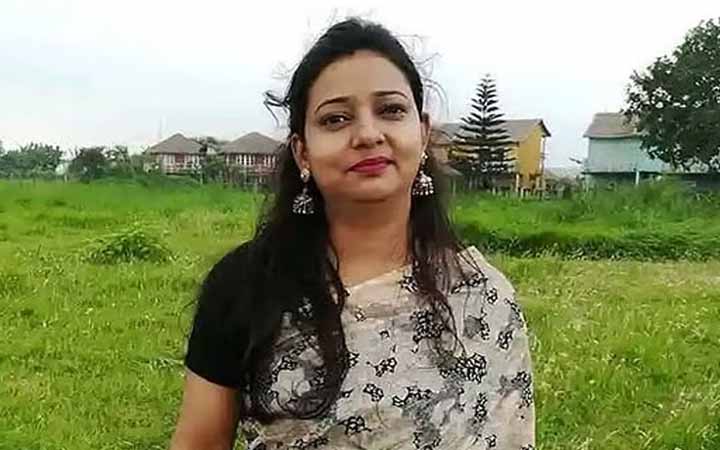 রিকশা থেকে ছিনতাইকারীর টানে পড়ে আহত নারীর মৃত্যু