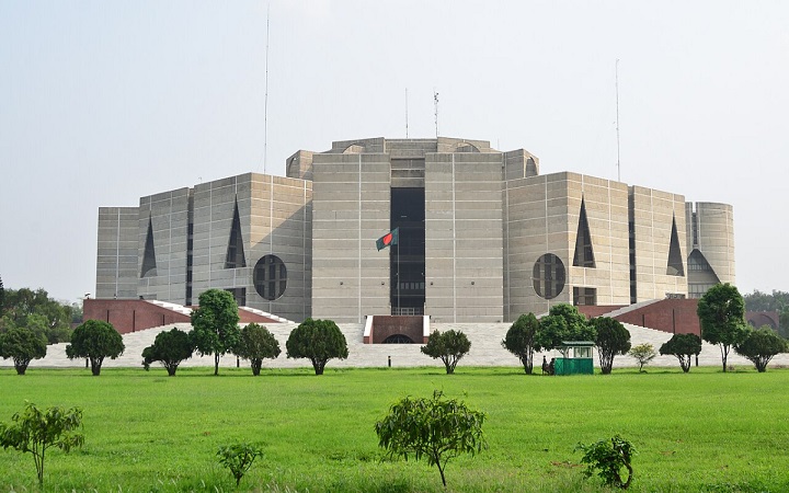 সংসদ ভবনে সোলার প্যানেল স্থাপনের সিদ্ধান্ত