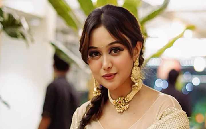 মনোনয়ন না পেয়ে নিজের প্রতিক্রিয়া জানালেন চমক