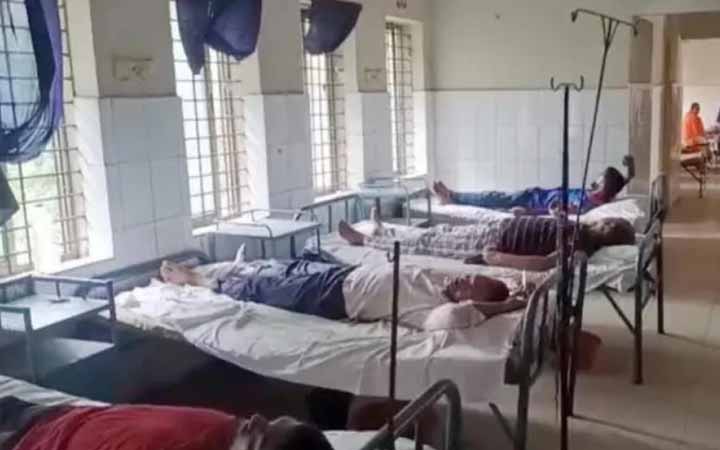 ফরিদপুরে নিষিদ্ধ আ.লীগ নেতাকে ধরতে গিয়ে ৪ পুলিশ সদস্য আহত