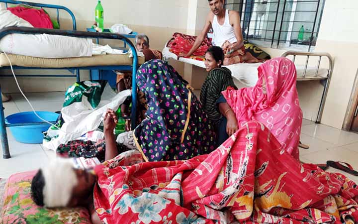 ঝিনাইদহের শৈলকুপায় বিএনপি-যুবদলের সংঘর্ষ, আহত ১৩