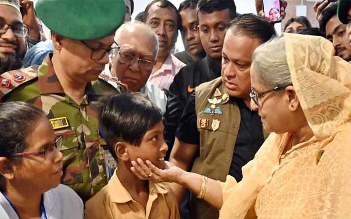 ১১ বছরের রাব্বির দায়িত্ব নিলেন প্রধানমন্ত্রী