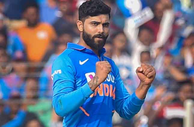 জাদেজার কথা মনে হলে কাঁদেন তার বাবা