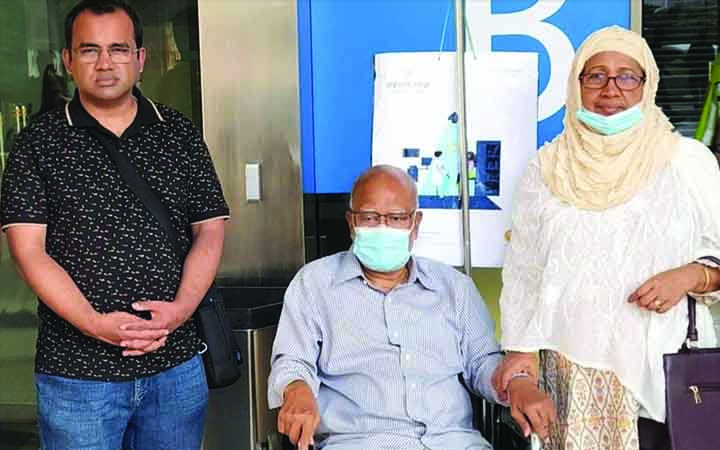 মঙ্গলবার দেশে ফিরবেন ড. মোশাররফ