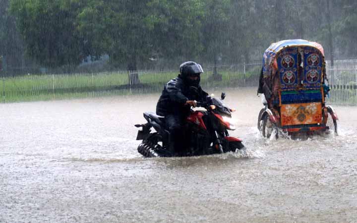 সিলেটে ২৪ ঘণ্টায় ৪০৪.৮ মিলিমিটার বৃষ্টিপাত