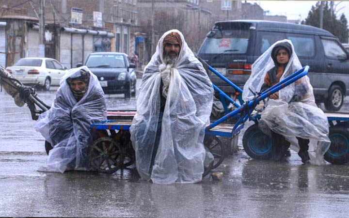 আফগানিস্তানে তুষারপাত-বৃষ্টিতে নিহত ৬০