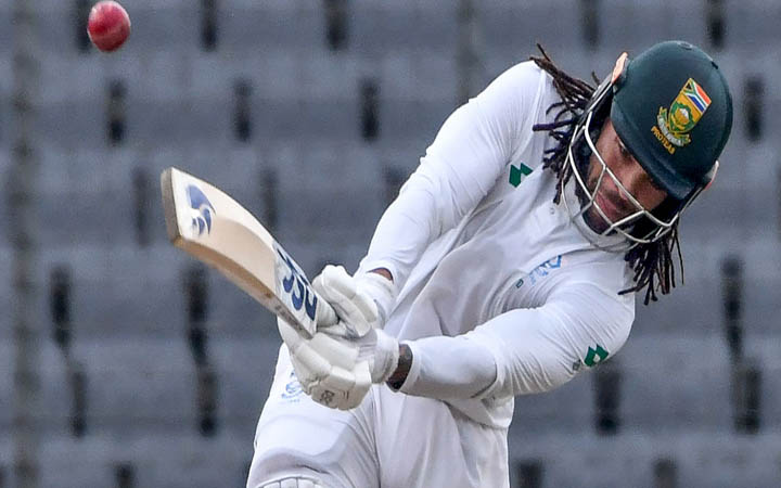 রান পাহাড়ের দিকে ছুটছে দক্ষিণ আফ্রিকা, হতাশা বাড়ছে বাংলাদেশের