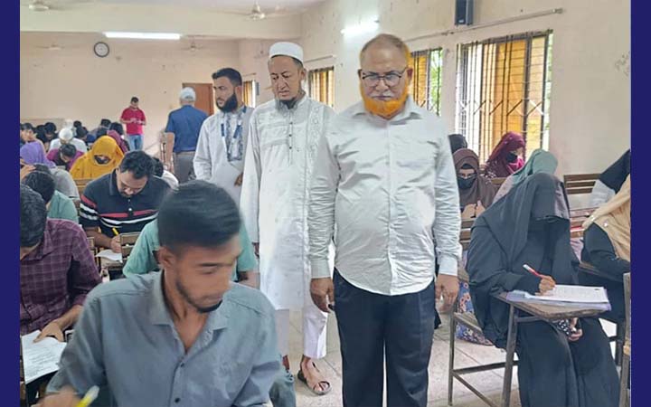 নোয়াখালীতে ই-লার্নিং এন্ড আর্নিং প্রকল্পের ভর্তি পরীক্ষা অনুষ্ঠিত