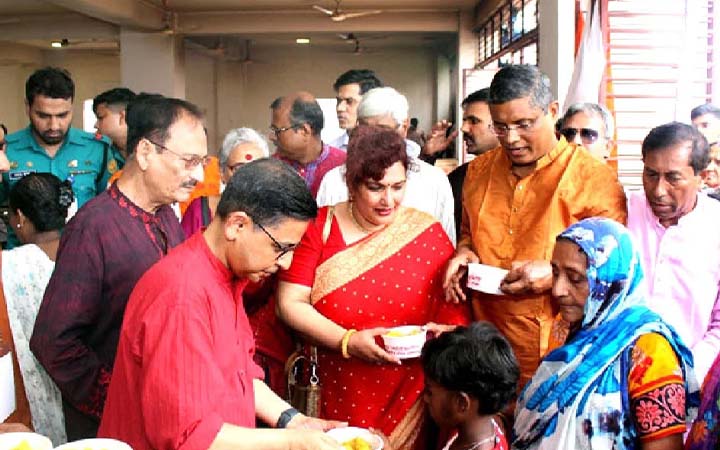 ঢাকায় নিযুক্ত বিদেশি দূতদের শারদীয় শুভেচ্ছা