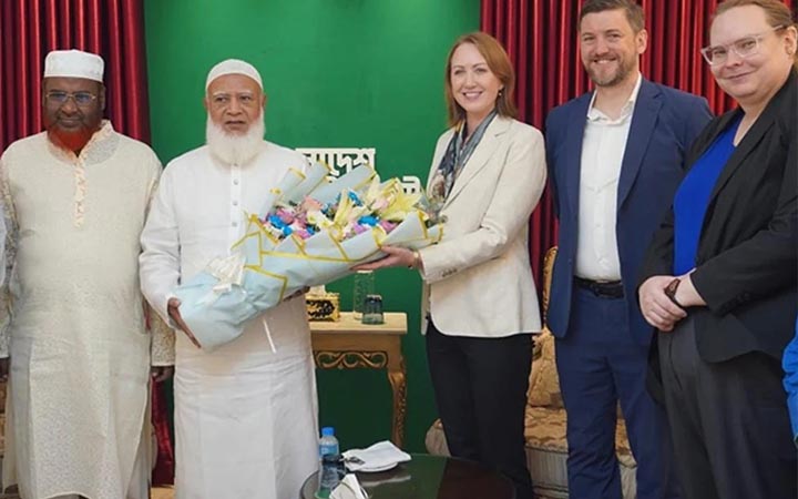 জামায়াত আমিরের সঙ্গে অস্ট্রেলিয়ান হাইকমিশনারের সৌজন্য সাক্ষাৎ