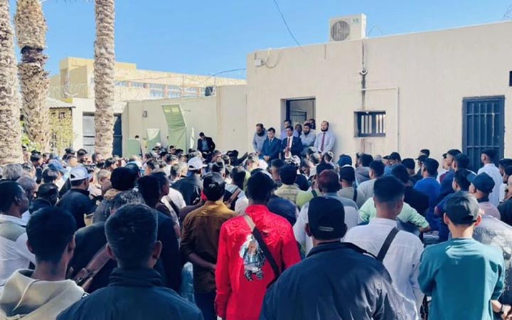 লিবিয়া থেকে দেশে ফিরেছেন আরও ৩০৯ বাংলাদেশি